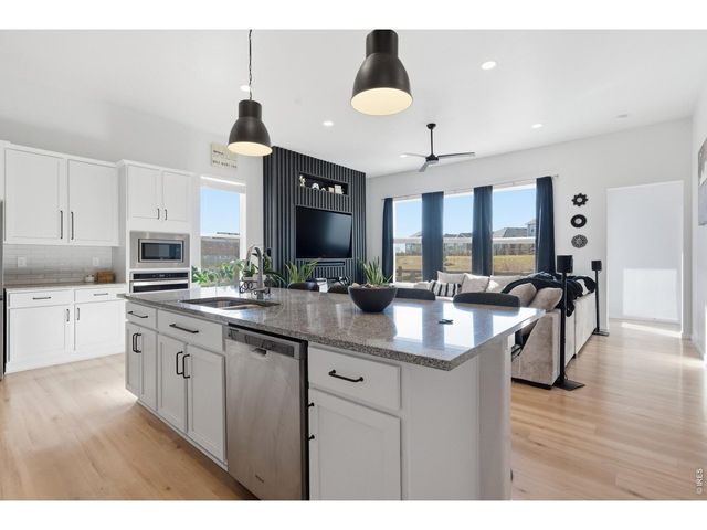 4274 Martinson Dr, Loveland, CO 80537