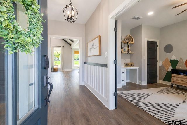 228 CR 2462, Mineola, TX 75773