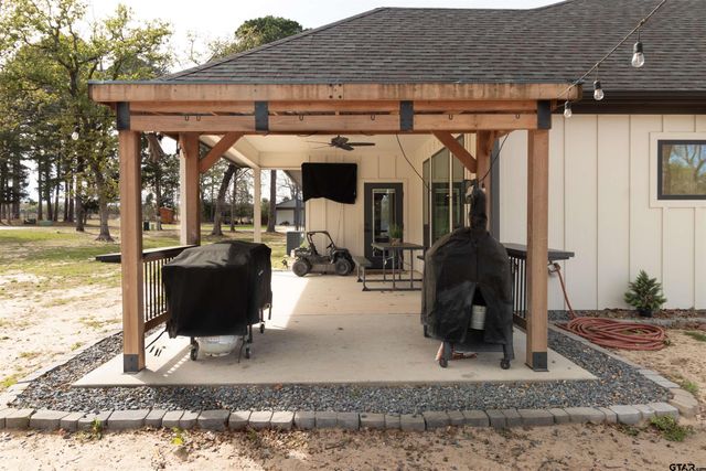 228 CR 2462, Mineola, TX 75773