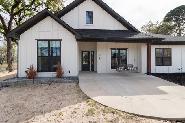 228 CR 2462, Mineola, TX 75773