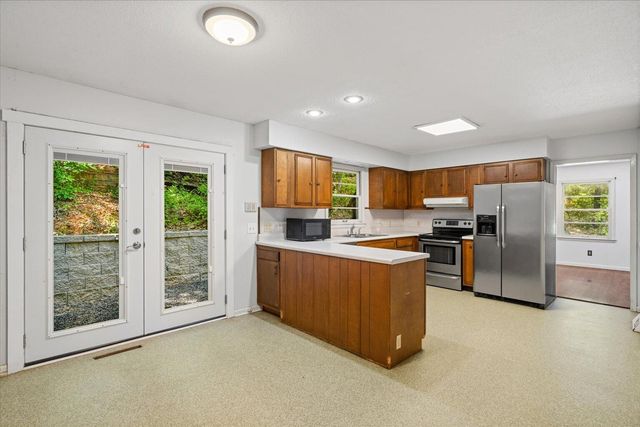 2312 W Mount Haven Drive, Dalton, GA 30720