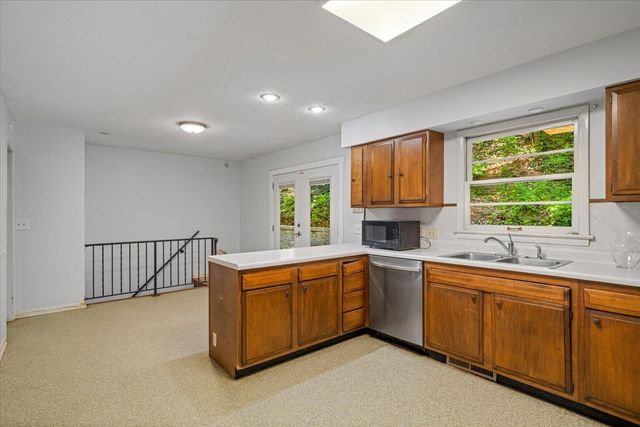2312 W Mount Haven Drive, Dalton, GA 30720