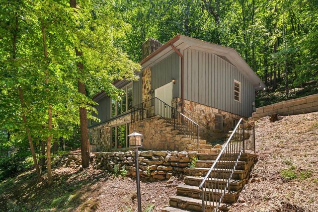 2312 W Mount Haven Drive, Dalton, GA 30720