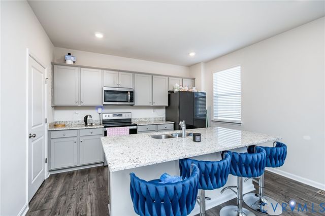 116 Leonard Way, Aylett, VA 23009