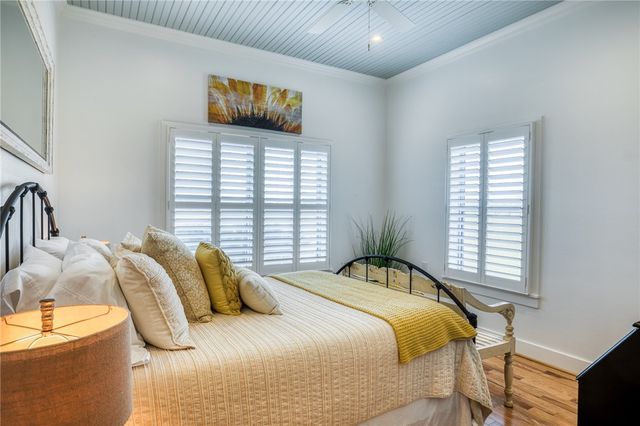 5100 JAEGER, Burton, TX 77835