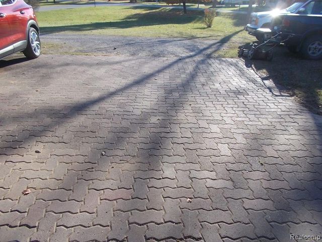 1164 Mary Jane Circle, Caro, MI 48723