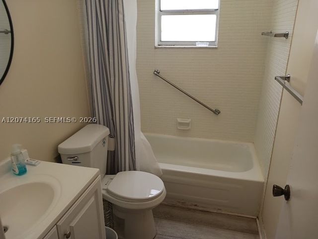 520 Capri K 520, Delray Beach, FL 33484