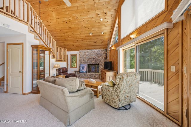 820 Chimney Ridge Drive, Topton, NC 28781