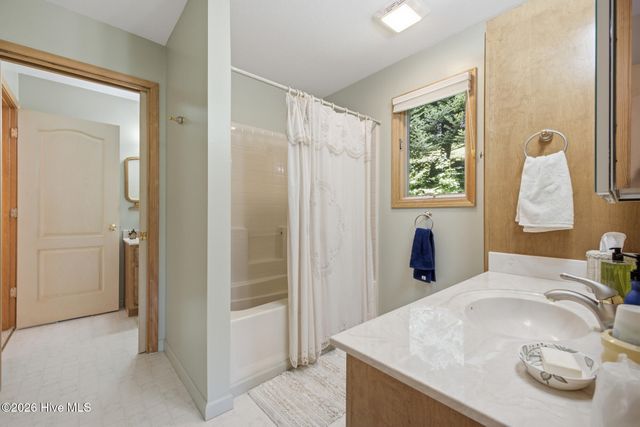 820 Chimney Ridge Drive, Topton, NC 28781