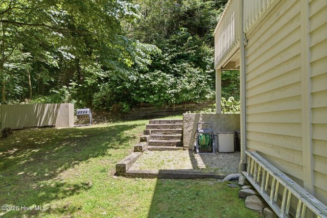 820 Chimney Ridge Drive, Topton, NC 28781
