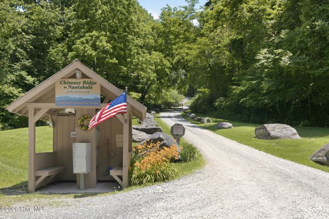 820 Chimney Ridge Drive, Topton, NC 28781