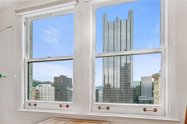 306 4th Ave 1801, Downtown Pgh, PA 15222