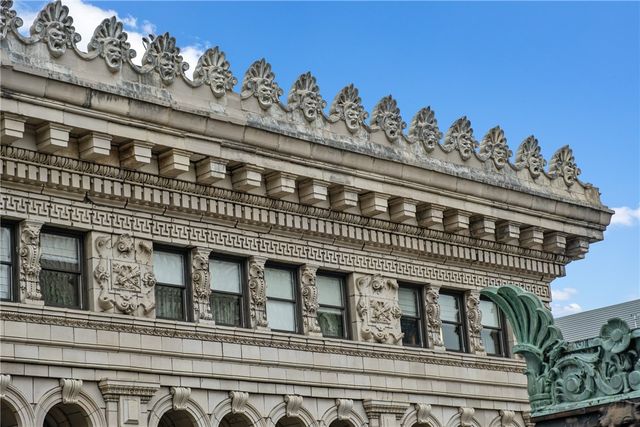 306 4th Ave 1801, Downtown Pgh, PA 15222