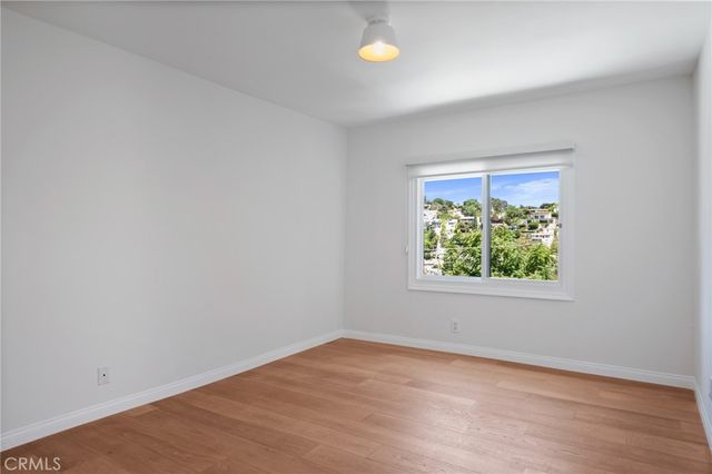 1662 Rotary, Los Angeles, CA 90026