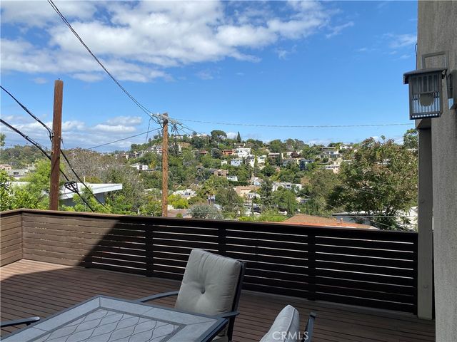 1662 Rotary, Los Angeles, CA 90026
