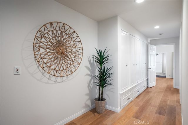 1662 Rotary, Los Angeles, CA 90026