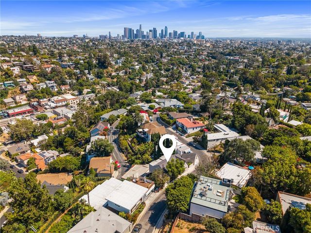 1662 Rotary, Los Angeles, CA 90026