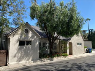 1662 Rotary, Los Angeles, CA 90026