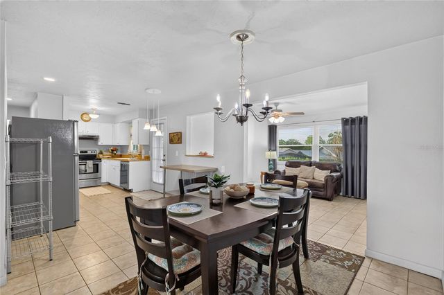 3705 N HONEYLOCUST DRIVE, Beverly Hills, FL 34465