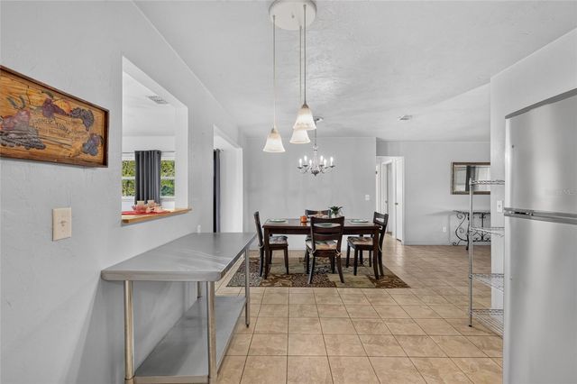 3705 N HONEYLOCUST DRIVE, Beverly Hills, FL 34465