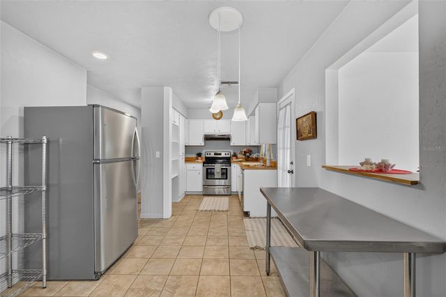 3705 N HONEYLOCUST DRIVE, Beverly Hills, FL 34465