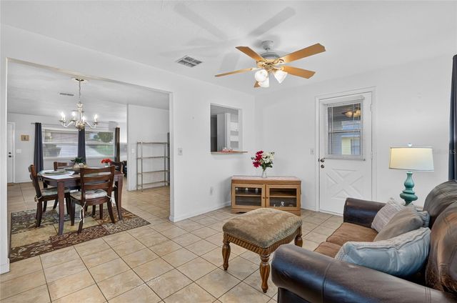 3705 N HONEYLOCUST DRIVE, Beverly Hills, FL 34465
