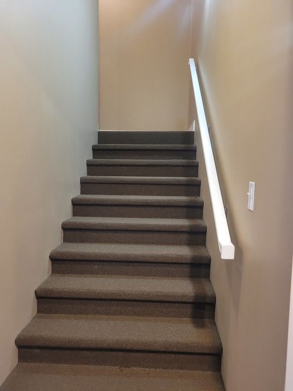 Image 18 of property listing at 329 Broadway Street, Mt Vernon, IL 62864