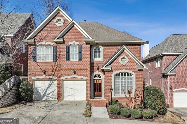 1200 Dunwoody Village Drive, Dunwoody, GA 30338