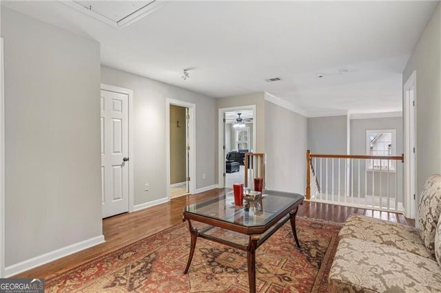 1200 Dunwoody Village Drive, Dunwoody, GA 30338