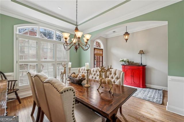 1200 Dunwoody Village Drive, Dunwoody, GA 30338