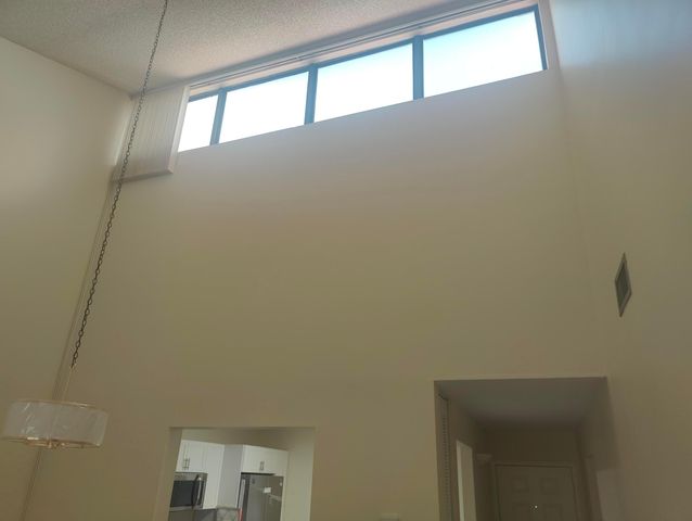 302 Lakeview Drive E 302, Royal Palm Beach, FL 33411