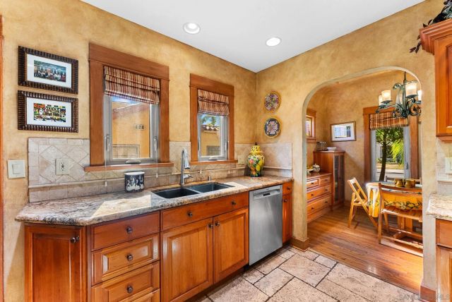 4965 Marlborough Drive, San Diego, CA 92116