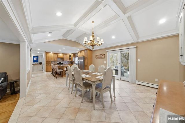 2 Old Orchard Road, Mendham Township, NJ 07960