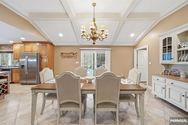 2 Old Orchard Road, Mendham Township, NJ 07960