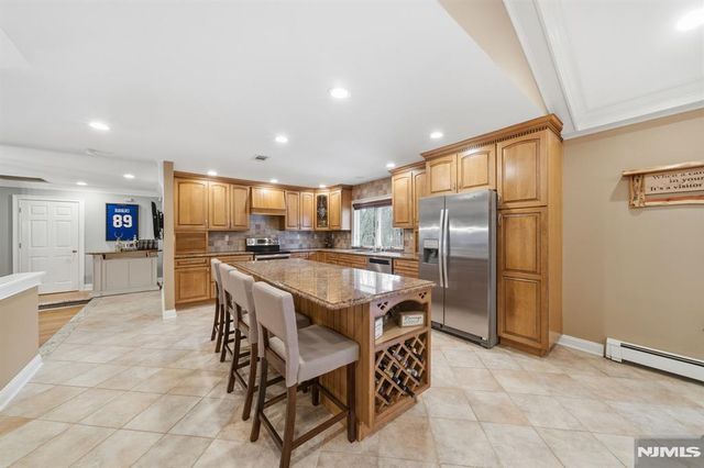 2 Old Orchard Road, Mendham Township, NJ 07960