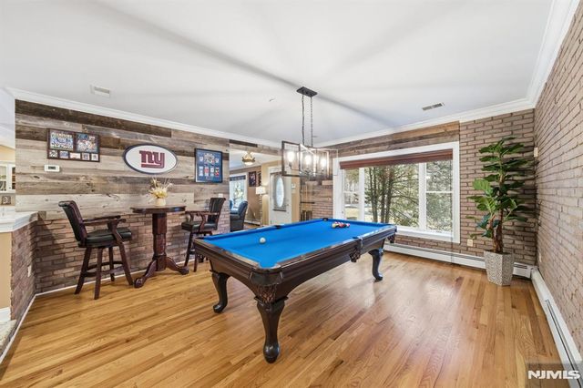 2 Old Orchard Road, Mendham Township, NJ 07960