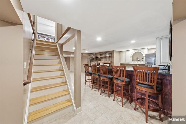 2 Old Orchard Road, Mendham Township, NJ 07960