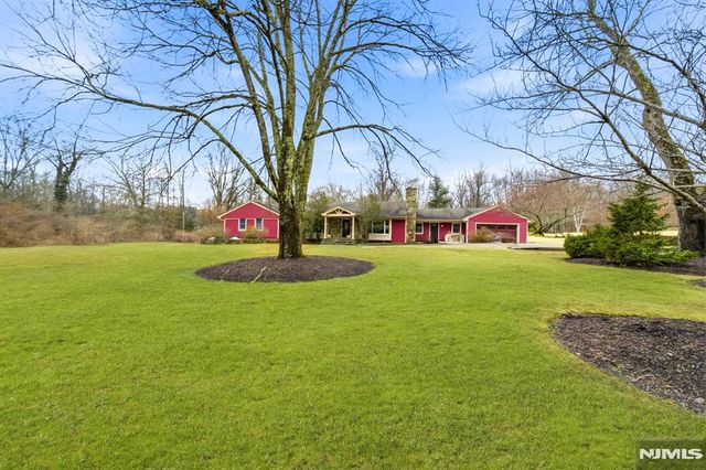 2 Old Orchard Road, Mendham Township, NJ 07960