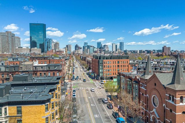 592 Columbus Ave 3, Boston, MA 02118
