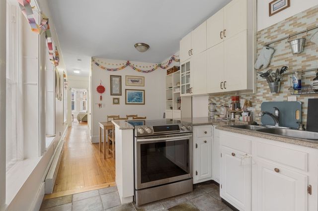 592 Columbus Ave 3, Boston, MA 02118