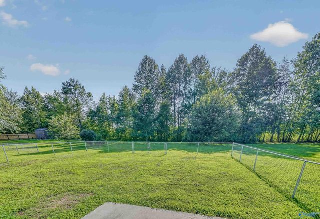138 Quiet Lane, Hazel Green, AL 35750