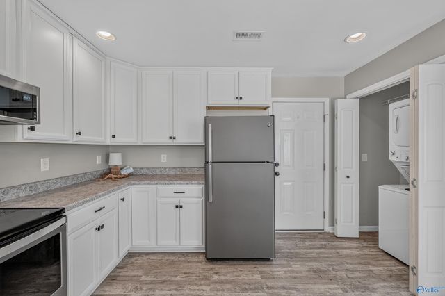 138 Quiet Lane, Hazel Green, AL 35750