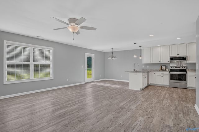 138 Quiet Lane, Hazel Green, AL 35750