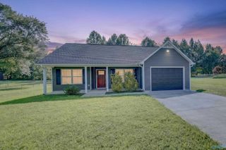 138 Quiet Lane, Hazel Green, AL 35750