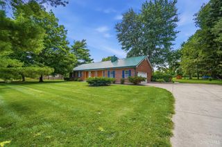 1428 E Social Row Road, Washington Twp, OH 45458