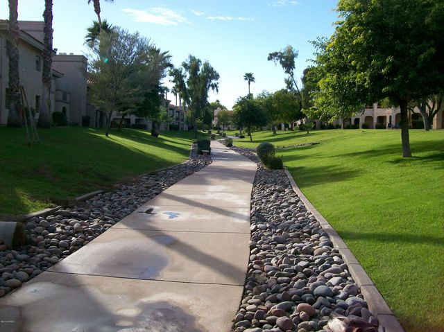 9445 N 94TH Place N 112, Scottsdale, AZ 85258