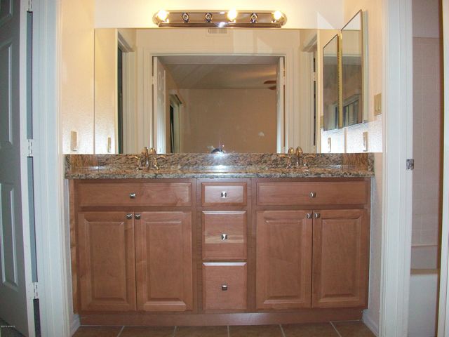 9445 N 94TH Place N 112, Scottsdale, AZ 85258