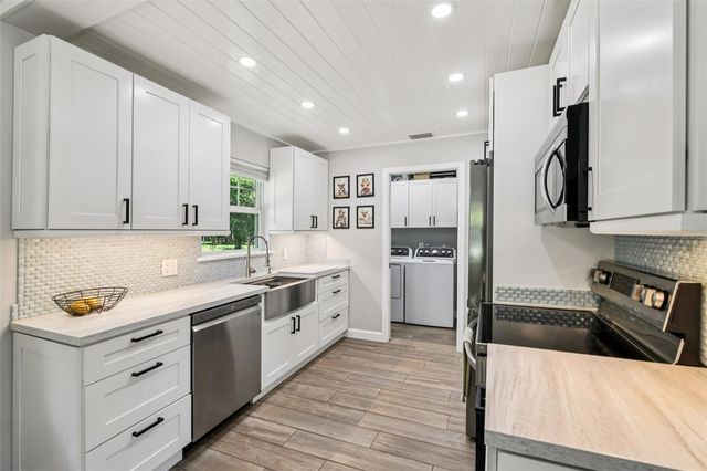 2695 HOLIDAY WOODS DRIVE, Kissimmee, FL 34744