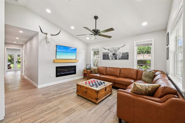 2695 HOLIDAY WOODS DRIVE, Kissimmee, FL 34744