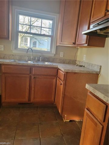 1229 Decatur ST, Chesapeake, VA 23324